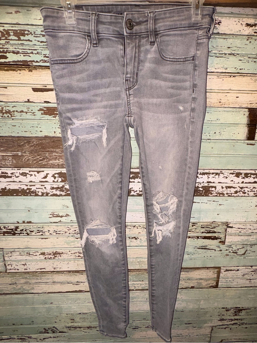American Eagle Outfitters Light Gray Ripped Skinny Jeans